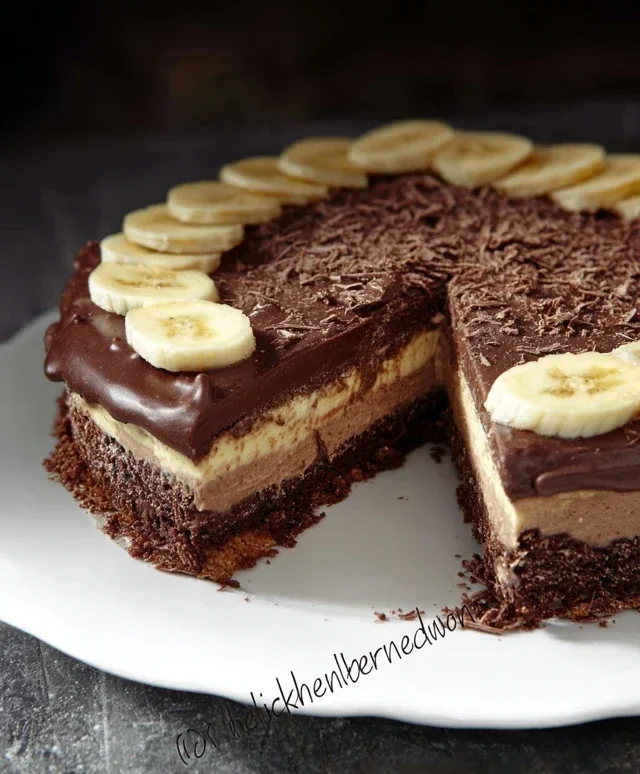 Schnelle Schokotorte mit Bananen
