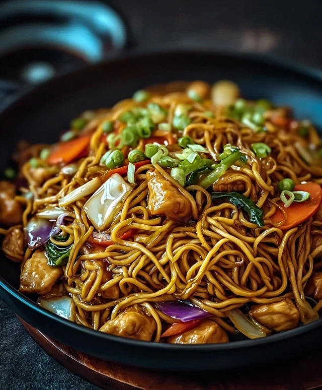 Hähnchen Chow Mein: Ein schnelles und leckeres Gericht!