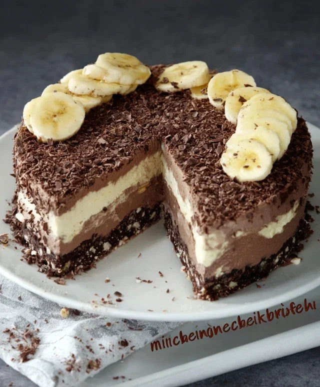 Schnelle Schokotorte mit Bananen
