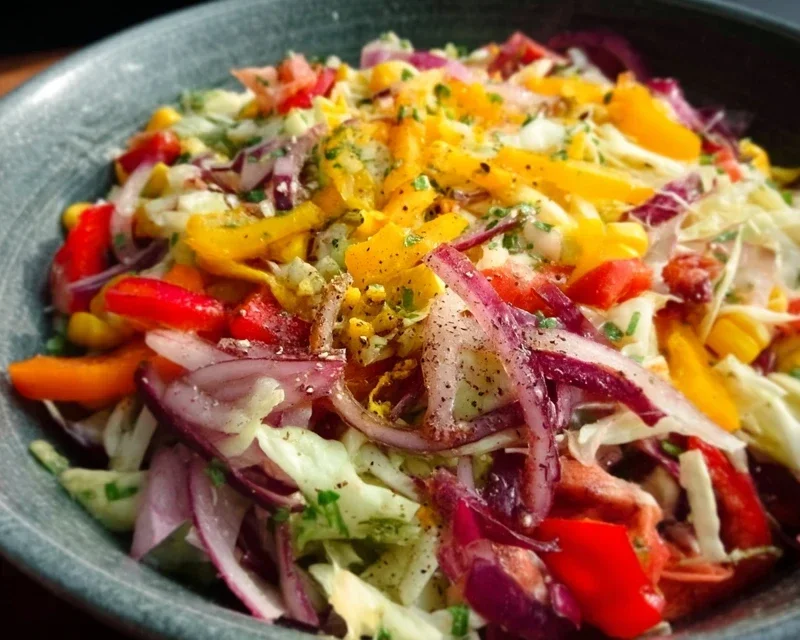 Über-Nacht-Salat Rezept zum Vorbereiten